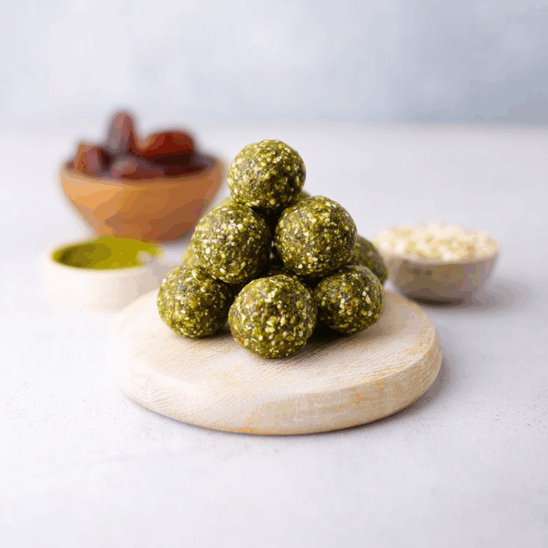 Easy No-Bake Matcha Protein Bites for a Nutritious Boost